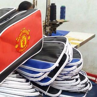 túi thể thao hai ngăn