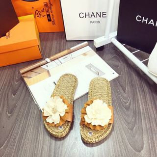 dép hoa đế cói
