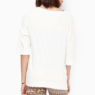 Áo thun nữ tay lỡ màu trắng