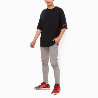 Áo thun nam oversize màu đen