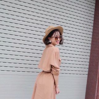 Đầm sơ mi cột eo