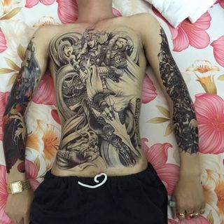 hình xăm dán kín lưng