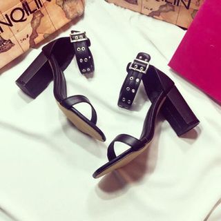 giày sandal got vuông