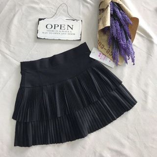 Chân váy dập ly