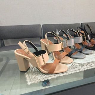 giày sandal