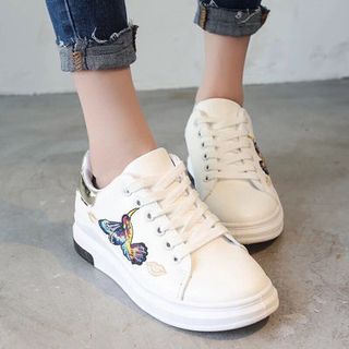 giày bata nữ thêu hình cao câp
