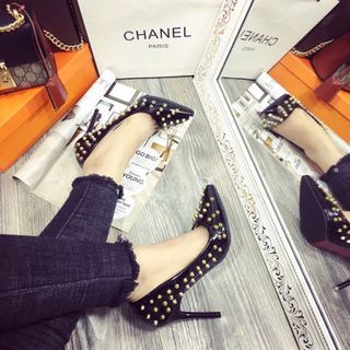 giày cao gót đinh