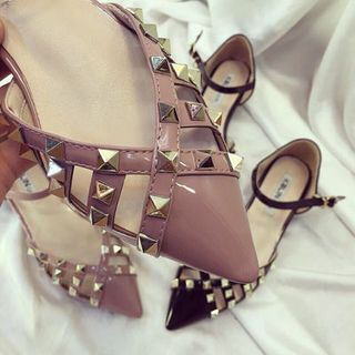 giay sandal đinh mũi nhọn siêu sang