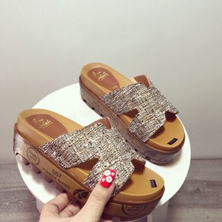 dép bảng ngang cao câp