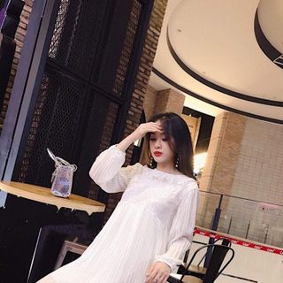 váy dập ly pha ren
