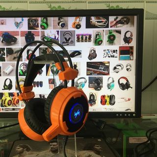 Tai nghe giá rẻ WangMing WM8900 Cam