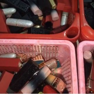 sỉ son gia re