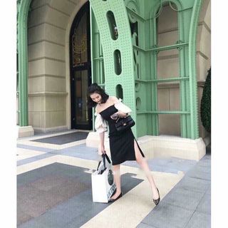 Đầm suông nhẹ rớt vai