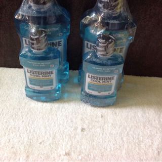 Nước xúc miệng Listerine hàng Thái
