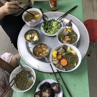 BÚN CHÙM NGÂY