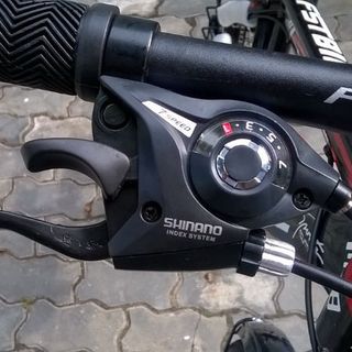 xe đạp địa hình FST N206 màu đỏ