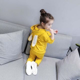 Bộ bé gái mũ tai thỏ - chất đẹp