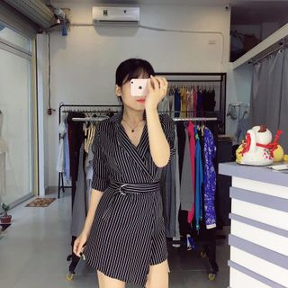 jump cổ vest
