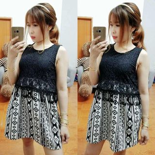 đầm ren sát nách thổ cẩm