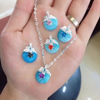 Mặt dây chuyền đá cẩm thạch bọc bạc