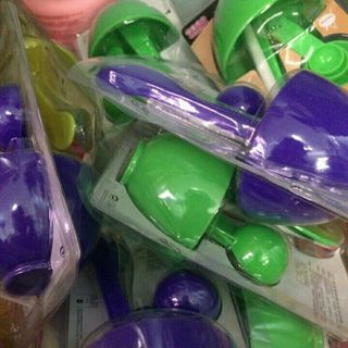chén cọ đắp mặt