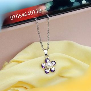Dây chuyền hoa mai màu tím