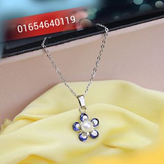 Dây chuyền hoa mai màu xanh dương