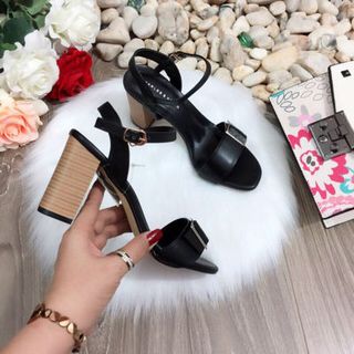 giay sandal got vuông cao câp