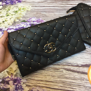 Ví cầm tay Clutch x đinh