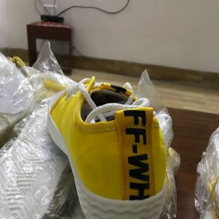 giầy nữ vàng cá tính vải lẫn da