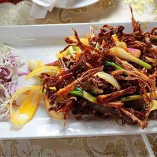 Khô vũ nữ chân dài