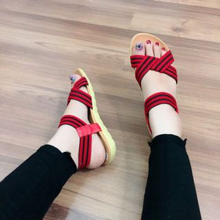 giay sandal thun