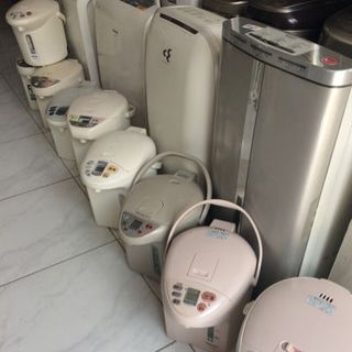 Bình đun sôi siêu tốc nhật Dung tích 22-3 lítnấu sôi rất nhanhgiữ nhiệt 48 tiếngsiêu tiết kiệm điện Anh em mua sỉ giá tốt cho Dũng