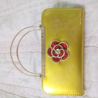ví cầm tay