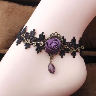 Choker chân mặt hoa hồng tím
