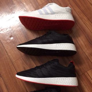 adidasNMDr2