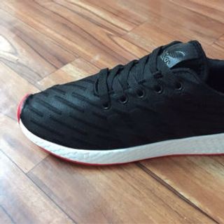 adidasNMDr2