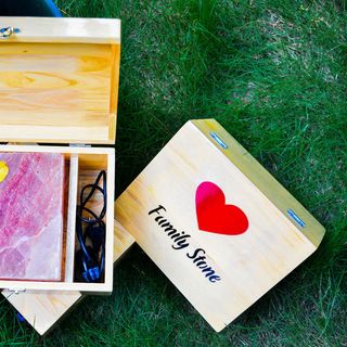 Hộp đá muối massage chân