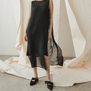 đầm voan xẻ tà 2 lớp