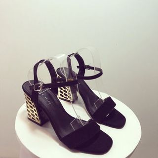 giay sandal got vuônh