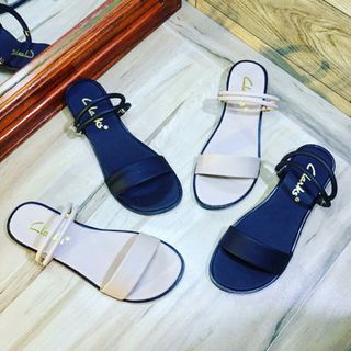 dép mang đựoc 2 kiểu