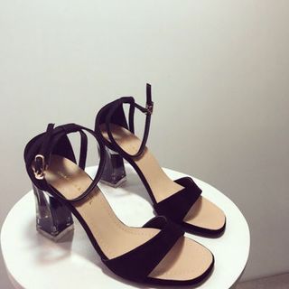 giay sandal got vuông