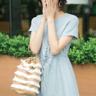 đầm viền bèo nhún đuôi tôm