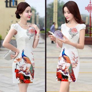 Đầm in 3D nền gấm