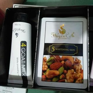 SET TẮM TRẮNG CỬU HẠT NỮ HOÀNG