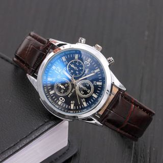 Đồng hồ nam thời trang kiểu dáng cá tính phong cách Châu Âu
