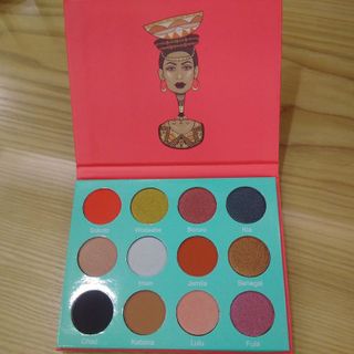 Bảng Màu Mắt Saharan Juvia 12 ô