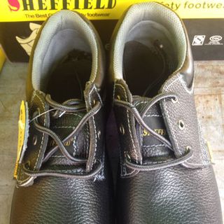 giầy bảo hộ Sheffield