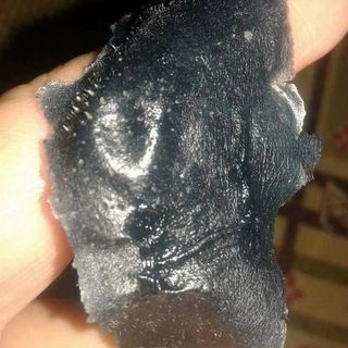 gel lột mụn than tre hoạt tính