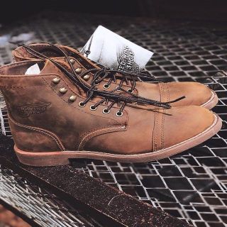 Giầy REDWING